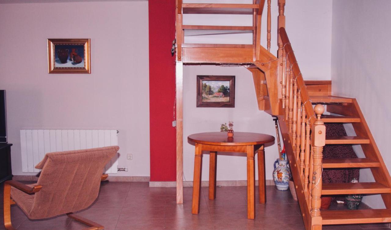 Apartamento Vista Al Ara Ainsa Bagian luar foto