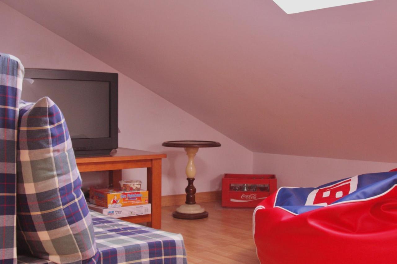 Apartamento Vista Al Ara Ainsa Bagian luar foto