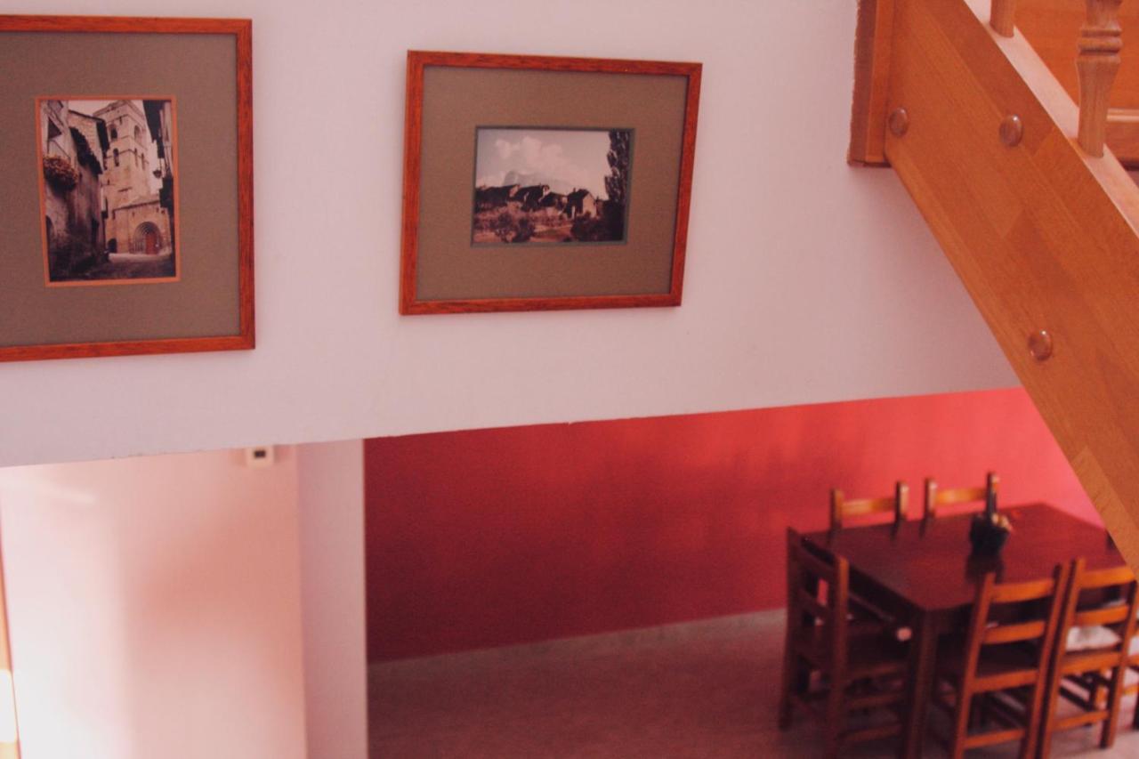 Apartamento Vista Al Ara Ainsa Bagian luar foto